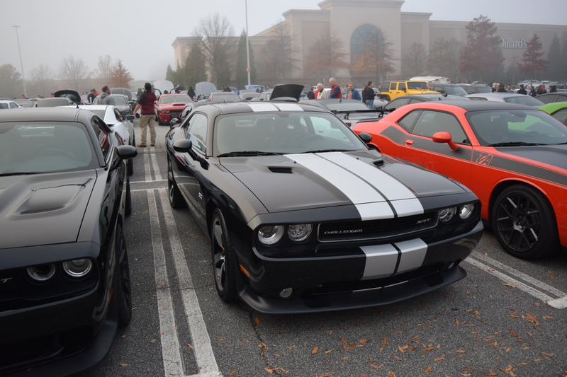 Illustration for article titled I went to Caffeine and Octane this morning and walked around some Challengers ...